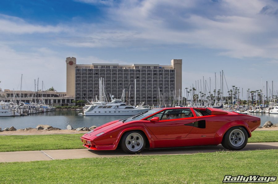 Wingless Lamborghini Countach